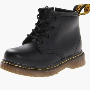 Dr Martens Serena Kids Collection 1460